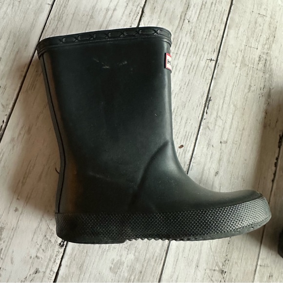 PREOWNED KIDS GIRLS BLACK HUNTER RAIN BOOTS SIZE 8 - Picture 5 of 12